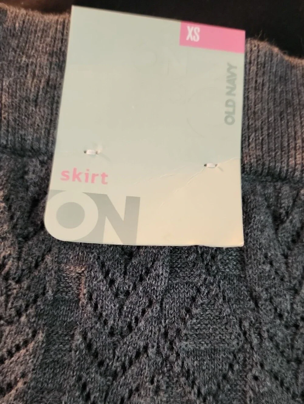 Old Navy Girls Gray Knit Skater Skirt with Chevron Diamond Texture Sz.xs